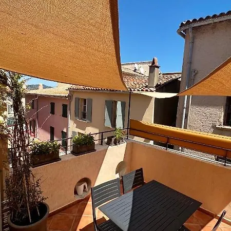 Apartmán Centre - Grand Avec Terrasse Saint Tropez